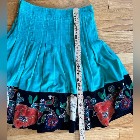 Anthropologie Fei velvet skirt - Picture 4 of 7